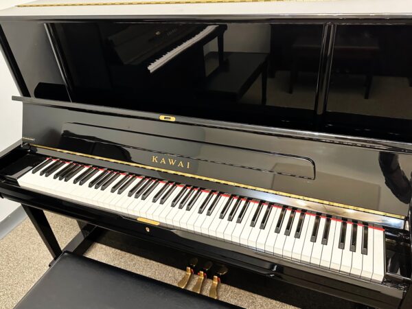 photo of the Used Kawai Upright K3 Keyboard