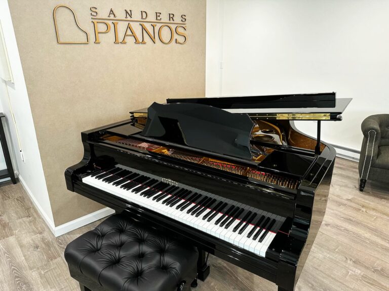 Estonia Model 168 full piano